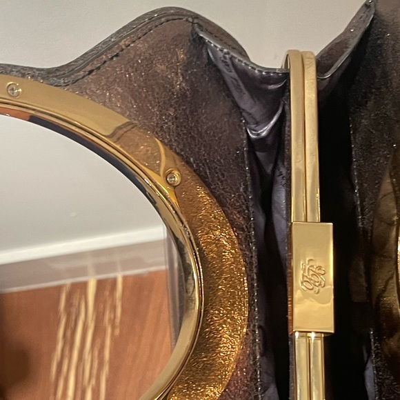 Ted Baker metallic gold/bronze leather handbag. Vintage. Old school hardware. - Picture 10 of 11